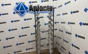 Стеллаж для хлебных лотков