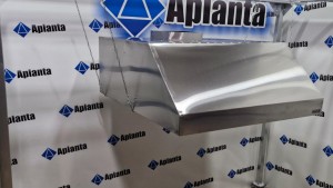 Зонт витяжної вентиляції пристінний