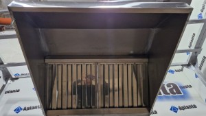 Зонт витяжної вентиляції пристінний